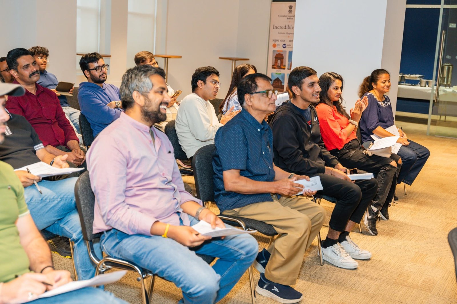 Bharat Ko Janiye — Belfast Curtain Raiser