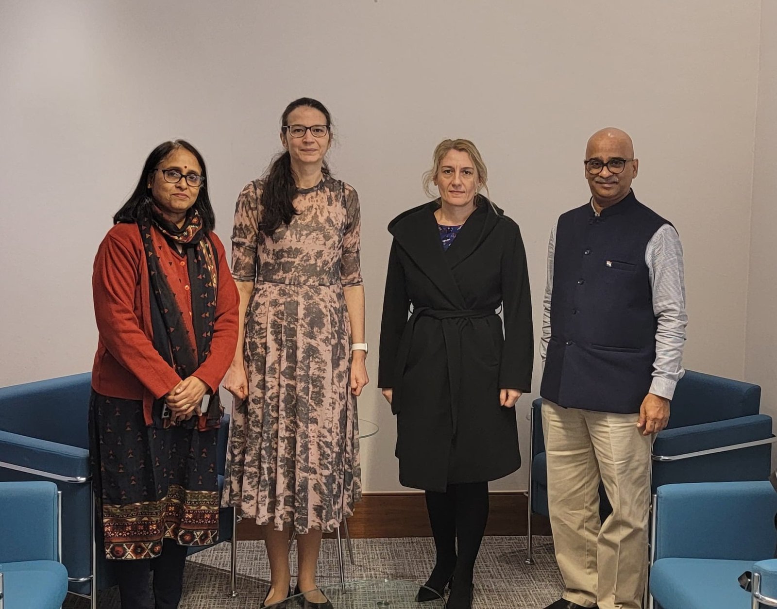 During her visit to Belfast, Consul General of Romania in Edinburgh Mrs. Andreea-Ioana Berechet along with Head of the Consular Office of Romania in Belfast Ms. Aurelia Titirez met with Acting Consul General at the Consulate.