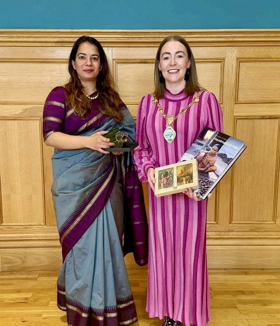 Consul General called on Lord Mayor Cllr Grace Uí Niallais and interacted with her followed by a tour of the historic Guildhall & City Walls. The visit offered valuable insights into the city’s rich history, growth and the diverse communities that have shaped its social and cultural fabric.